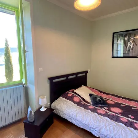 Plaisir D Eau Avec Piscine Couverte Chauffee 28 Degre Padirac Rocamadour *