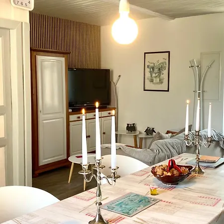 Prázdninový dům Gite Piscine Chauffee 28 Degre Padirac&Rocamadour Mayrinhac-Lentour