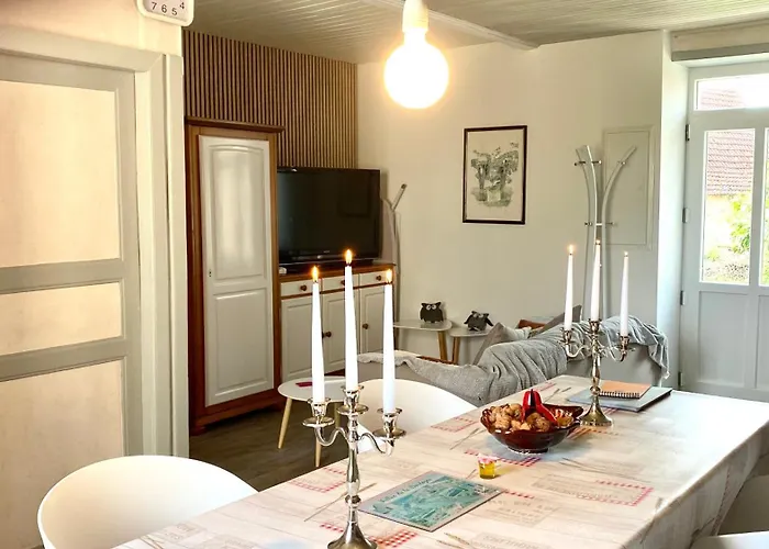 Prázdninový dům Gite Piscine Chauffee 28 Degre Padirac&Rocamadour Mayrinhac-Lentour